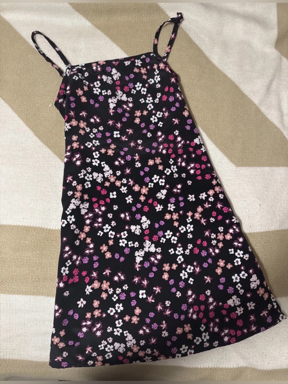 Girl’s Floral Dress
